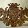 Rekonstrukcja herbu Butlerów; brąz patynowany; 30x25 cm